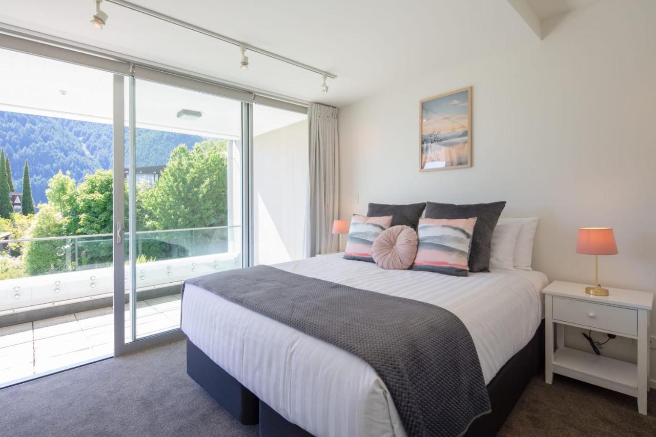Bowen18 Lake Views Gas Fire Bbq Queenstown Exterior photo